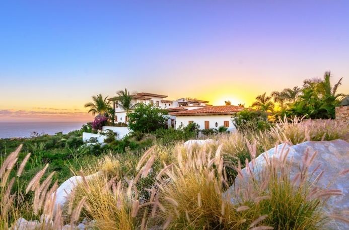 Casa Colina exterior of home in Cabo San Lucas